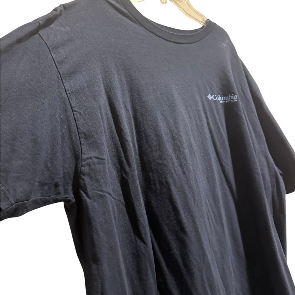 Columbia Men's Navy T-Shirt - Picture 4 of 5